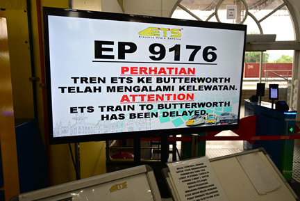 【紙の整理】秋壁面飾り　モミジ等含む100枚　ATMの方は購入不可です。 紙の整理】秋壁面飾り モミジ等含む100枚 ATMの方は購入