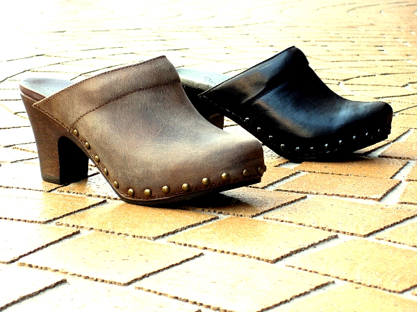 Dansko rae deals