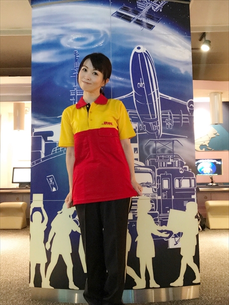 【職業制服】DHLさん | いかりんの“変身写真研究所”