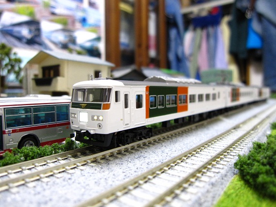 マイクロエース 新製品185系田町車＆ジオコレ東急バスと建機導入
