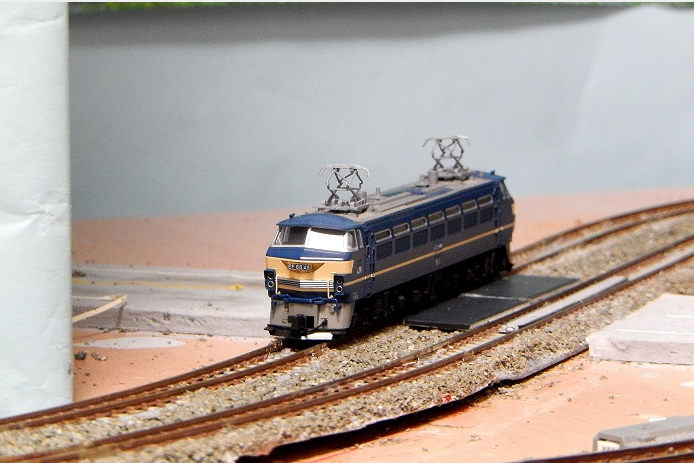 Nゲージジオラマ自宅新レイアウト製作記】KATOユニトラックカント付き