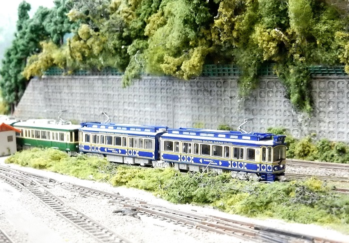 Nゲージ鉄道模型】＜入線報告＞モデモ江ノ電10形（M）入線しま