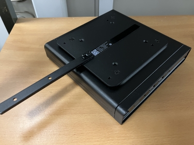 HP(エイチピー) B550 マウントブラケットを設置しました