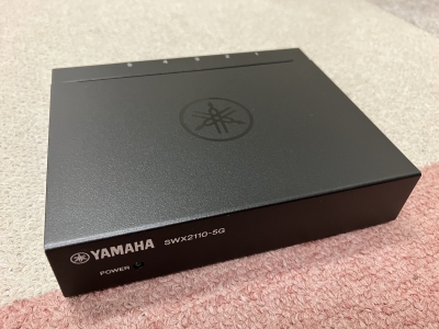 YAMAHA(ヤマハ) シンプルL2スイッチ「SWX2110-5G」を設置しま