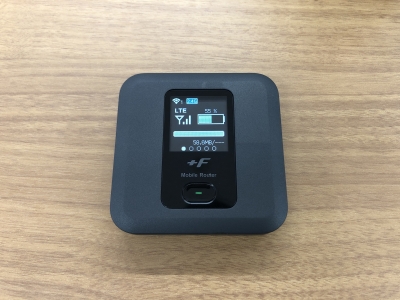 富士ソフト FS050W 中古A eSIM対応 5G Wi-Fi ルーター モバイル