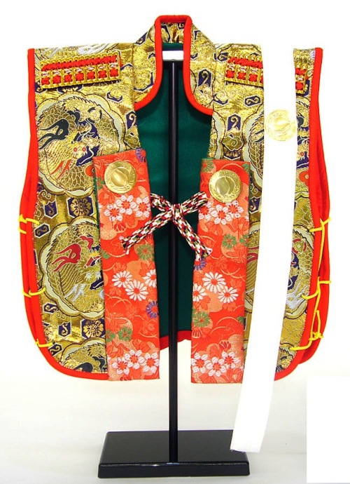 五月人形付属の陣羽織 華やかなデザイン 楽天市場】五月人形 陣羽織 : 恵月人形本舗