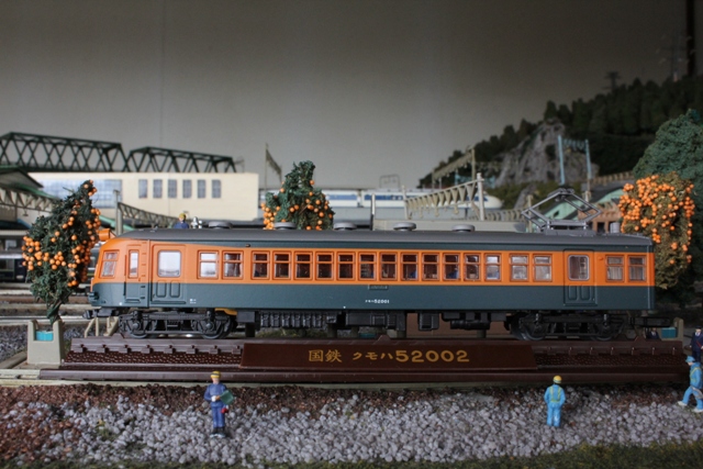 湘南色国鉄52系一次車飯田線（飯田線快速色）4両セット TOMYTEC
