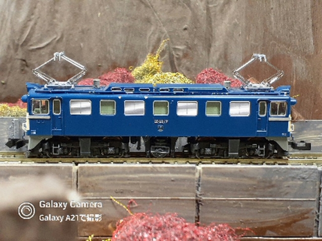 KATO ED62とタキ貨物列車の編成が複線トラス鉄橋エンドレスレイアウトを走る走る! | 湘南急行鉄道物語