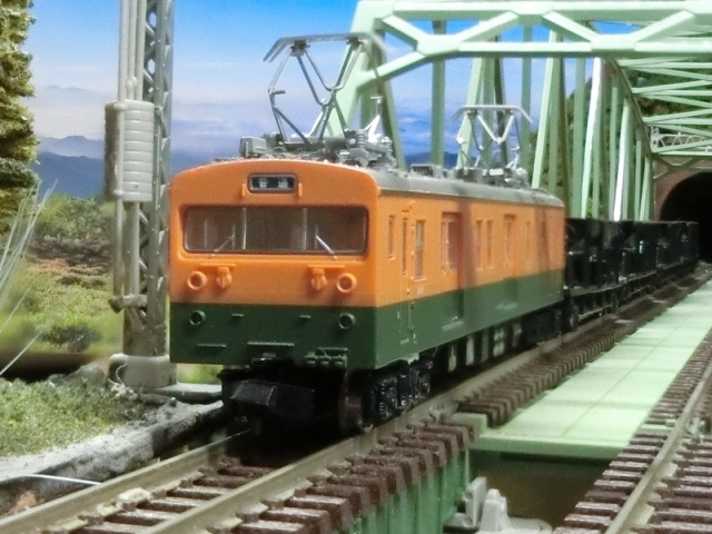 クモニ143-5とホキ800貨物編成 | 湘南急行鉄道物語