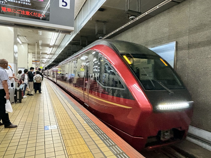 近鉄特急『ひのとり（HINOTORI）』 | ナオの備忘録 ＜NAO's BLOG＞