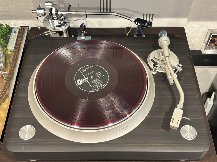 名機デンオンのレコードプレーヤーDP-70M トーンアーム部故障中