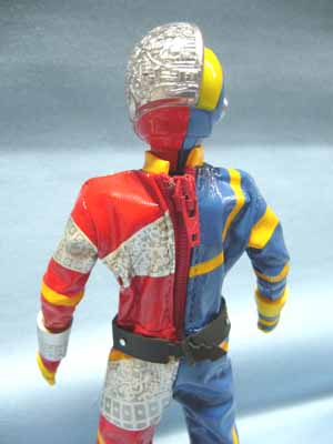 仮面ライダーだけじゃない。キカイダーら往年の特撮ヒーローが