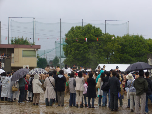 祭　雨　高校 雨の中の大運動会 | photo diary