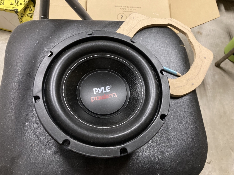 JB64 サブウーハー交換 | そんな時は釣りでしょう！改