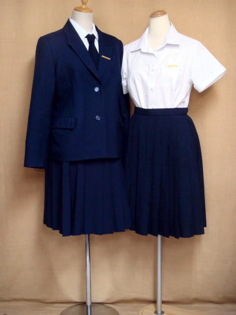 今日の学生制服の紹介は、京都女子高等学校です | 制服買い取り日誌