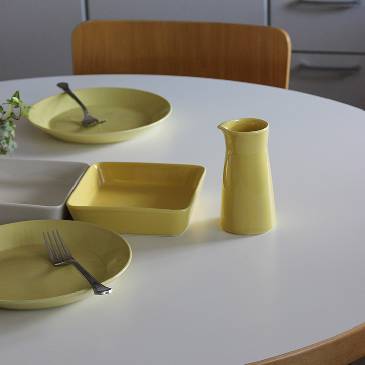 入荷*【廃盤色 紺x赤】marimekko マリメッコ生地 プケッティ