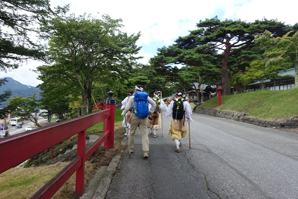 全踏査　日光修験　三峯五禅頂の道 修験道　修験　日光 Amazon.co.jp: 全踏査 日光修験三峯五禅頂の道 : 池田正夫