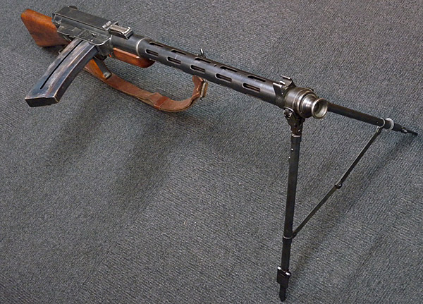 スイスの機関銃（M25） 前編 | Chicago Blog