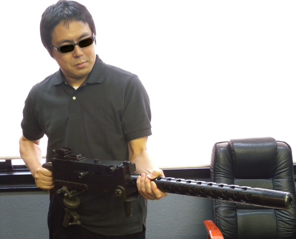 いかすぜ、この恋・・・構えるぜ、この銃「30口径編」 | Chicago