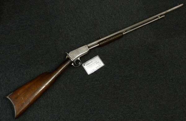 時代と味のある3丁の銃 | Chicago Blog