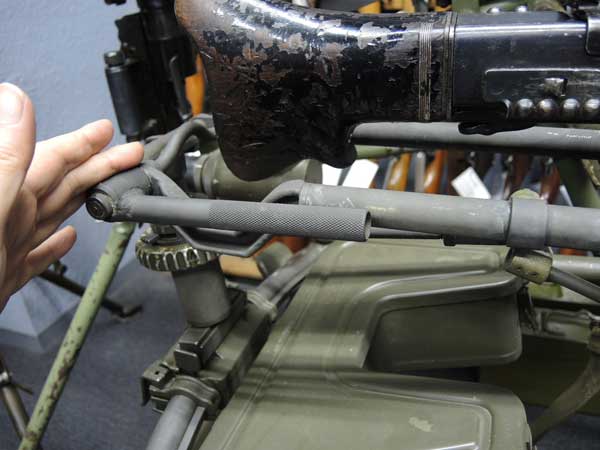 三銃士 File:QJY-201Zhuhai.jpg - Wikimedia Commons