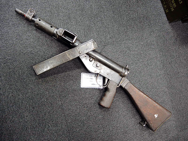 鉄砲のレプリカです。 ge-f6627_1.jpg