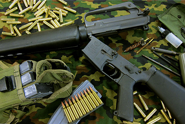 飾り銃 ウインチェスターとM16‐A1