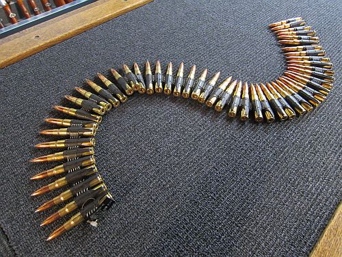 弾を下さい 欧州編 | Chicago Blog