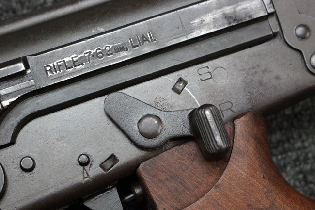 木部が美しいオーストラリア製のFAL L1A1 | Chicago Blog