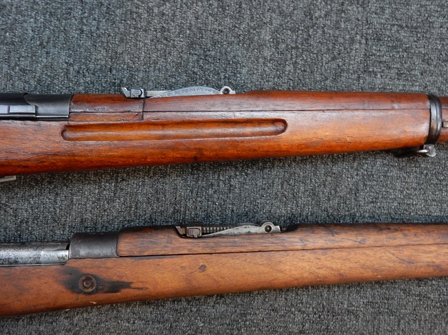あたまモーゼル １/３.7サイズ 親子か兄弟か? 似てる? シャム モーゼル45式小銃と奉天十三年式歩兵銃