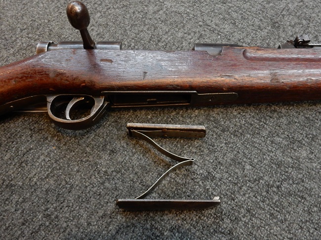 【骨董品】　軍事教練用　教練用模造銃 銘板に豊橋? 三八式型教練銃 | Chicago Blog