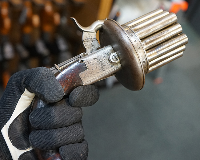 これだけ弾数があればいつか当たるでしょうッ！ | Chicago Blog