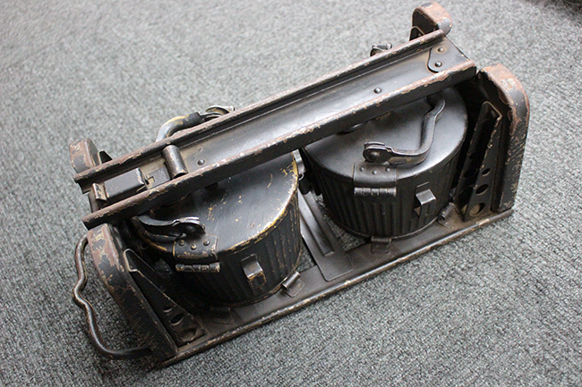 久しぶりのMG34/42バスケット・マガジン・コンテナ | Chicago Blog