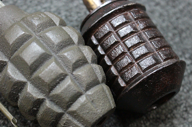 Mk II 手榴弾と九七式手榴弾 | Chicago Blog