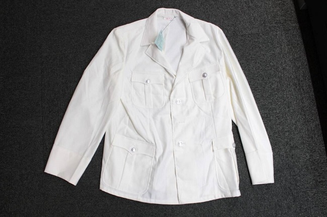 大阪店から現在ヤフオクに東ドイツ軍軍装品8点を出品中です! | Chicago