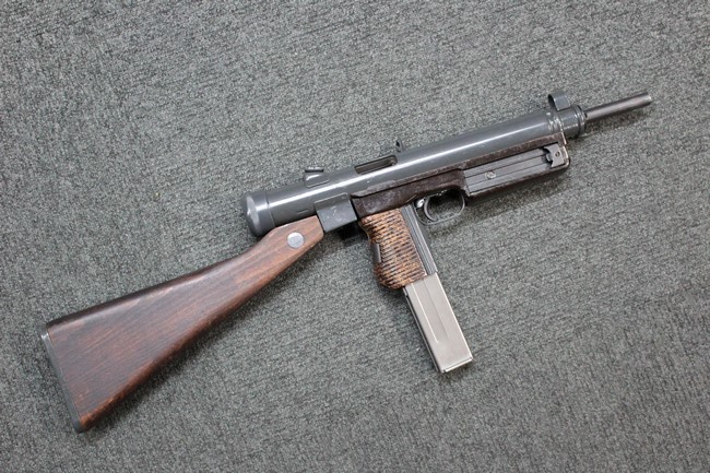 時代を先取りした短機関銃 | Chicago Blog