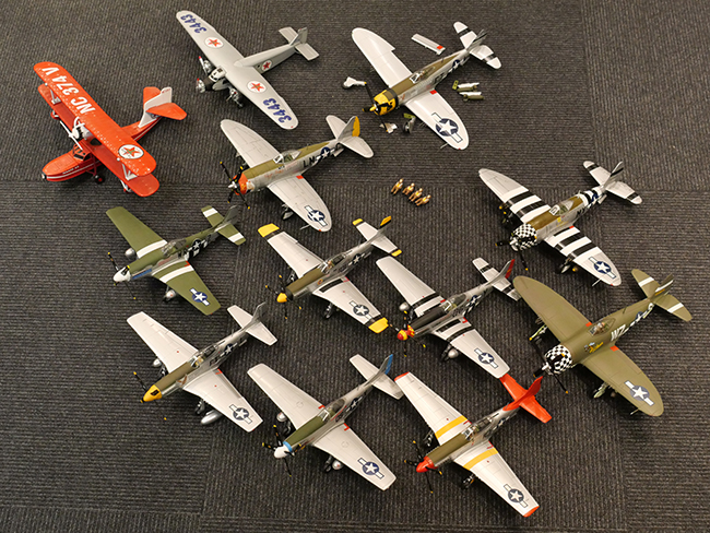 東京店から現在ヤフオクに飛行機模型を出品中です | Chicago Blog