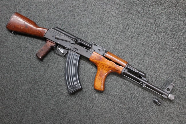 東ドイツ MPi-AK74 ブランクファイアアダプター 未使用デッドストック AK用 ブランク・ファイアリング・アダプター | Chicago Blog