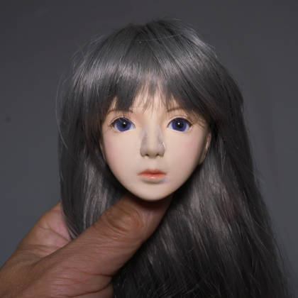 ayaka 1 人形の観察の仕方 | 瞳に四角い鰯雲