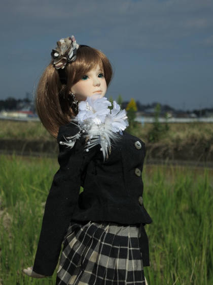 二紀会会員【小林千枝】真筆 2007年制作 パステル画12号『あやつり人形』額装 二紀会会員【小林千枝】真筆 2007年制作 パステル画12号『あやつり人形』