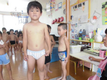幼稚園児身体測定　裸 身体測定 - 20141017_1019001.jpg