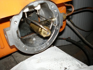 長 府 バーナー ノズル 長府暖房機DBF-1700基板とノズル 810553 長府