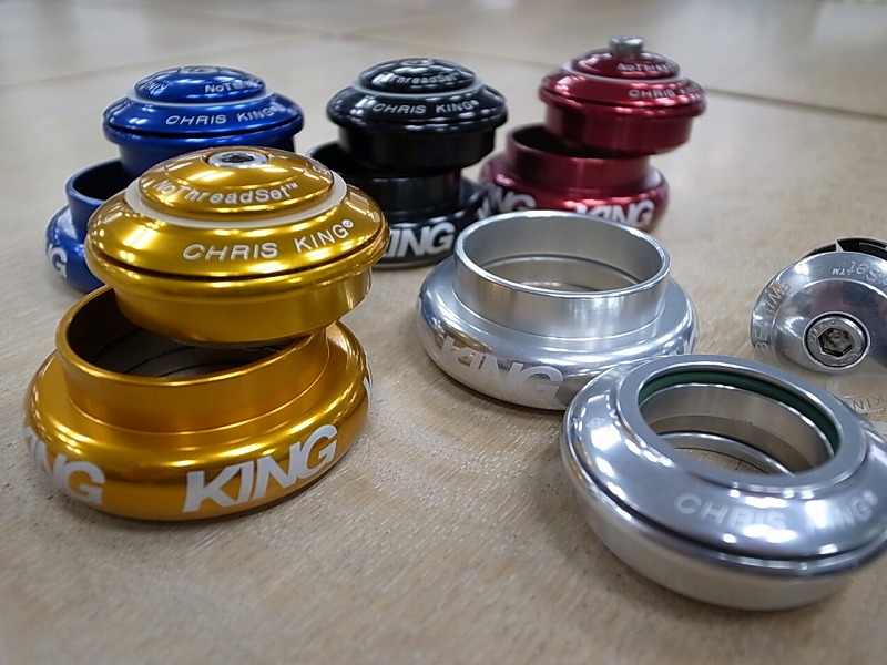 CHRIS KING インセット テーパード 1.5 11/8 Chris King Inset 2 1-1/8-1.5 Tapered クリス キング イン