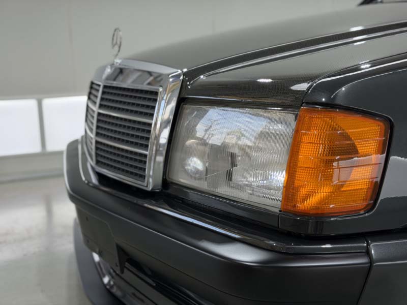 時を超え、新車以上の輝きへ。世界限定500台「Mercedes-Benz 190E 2.5