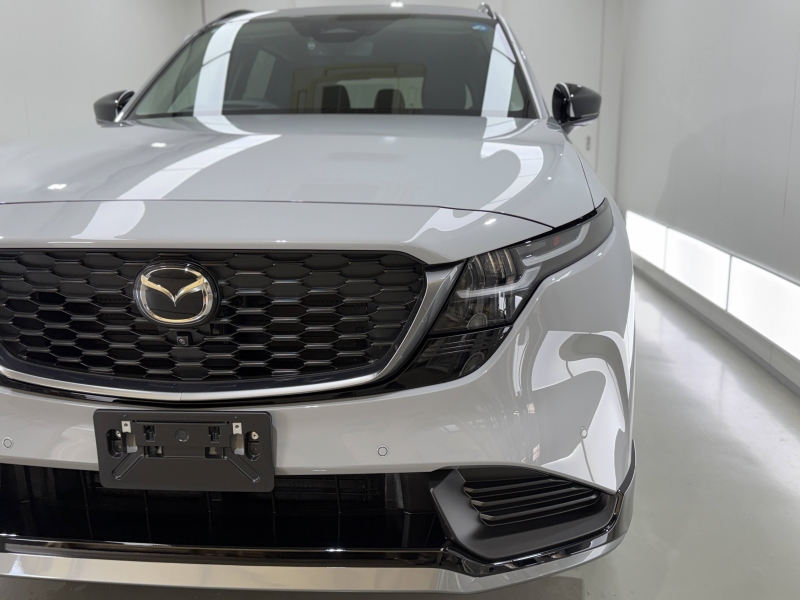 マツダ CX-5が魅せる極上のツヤ。新車に施す「シリカガラス
