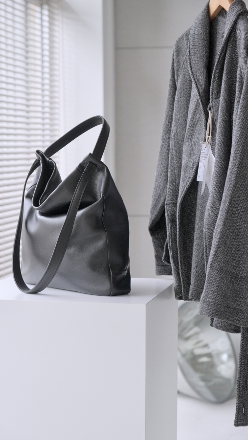 STYLECRAFT ブラックハンドバッグ 2024f/w:style craft | NIAGARA HOUSE