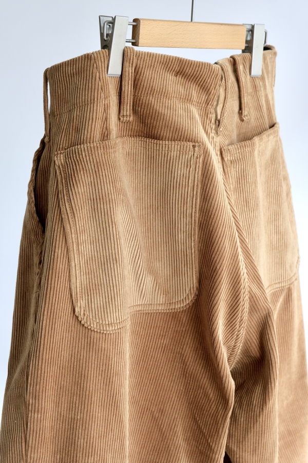 パンツ TUKI SHORT SHORT WIDE TROUSERS corduroy TUKI SHORT SHORT WIDE TROUSERS corduroy 【公式通販】