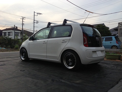 VW UP! SUPER LOWFORM SUS | カラコンブログ！