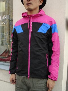 NIKE SS 09 | DEELIGHT CALTRAIN NEW ARRIVAL