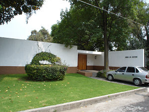 大好き！ルイス・バラガン | HIGH＆LOW